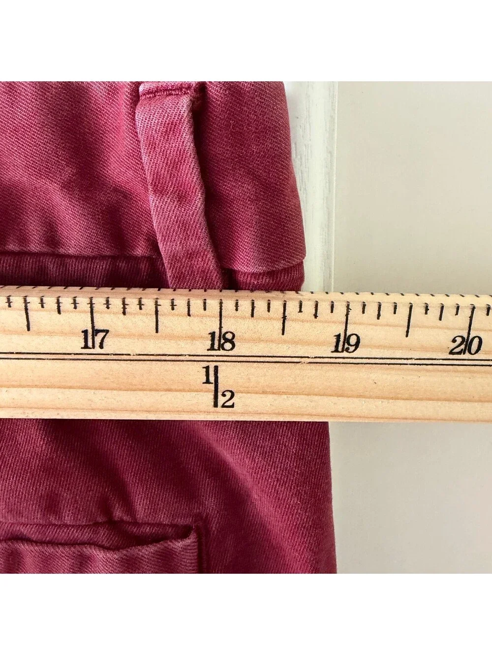 Banana Republic Aiden Short Men's Burgundy Chino Shorts Size 36